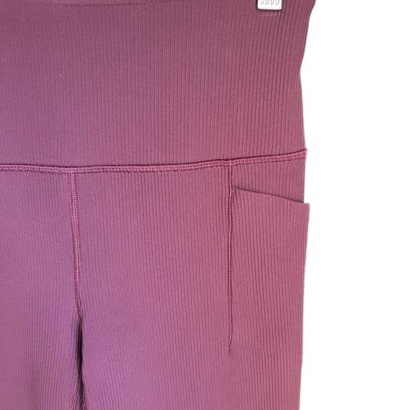 Athleta - Salutation Stash Rib Flare Leggings Sz MT - Picture 6 of 9